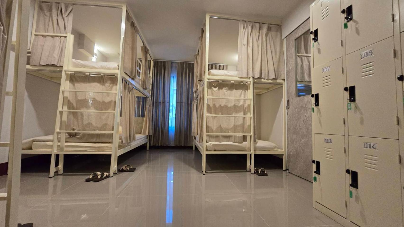 Malee Hotel Chiang Mai Exterior photo